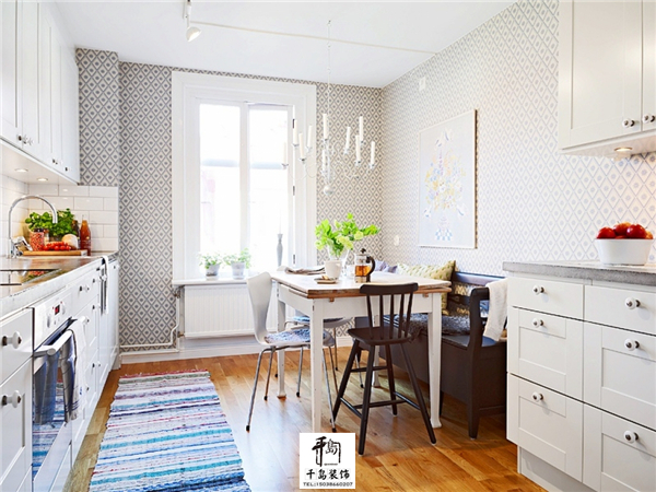 餐桌變形記，小餐廳范出格調(diào)