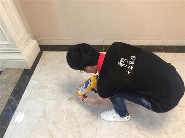 美縫好不好？瓷磚用勾縫劑還是美縫劑