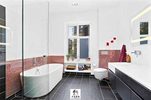衛(wèi)生間瓷磚選擇選?別出心裁的衛(wèi)生間設(shè)計(jì)