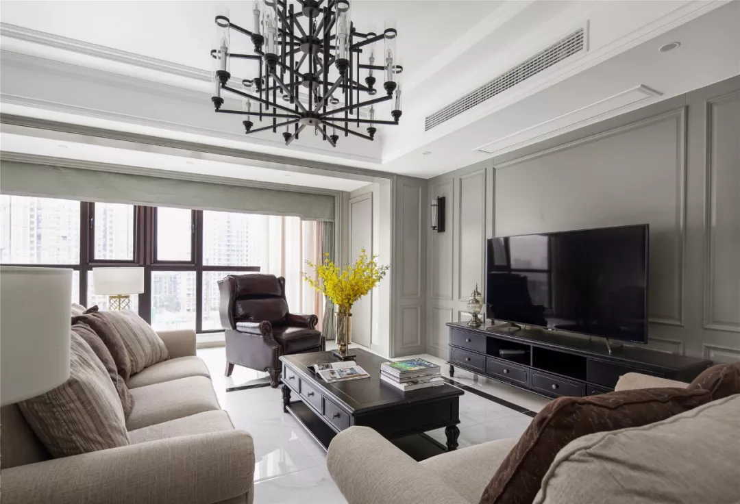 乳膠漆、石膏線背景墻